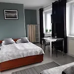 Проживание в семье Azalia 32 L Мельно