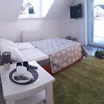 Azalia 32 L Проживание в семье *