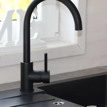 Azalia 32 L Quarto em Acomodações Particulares