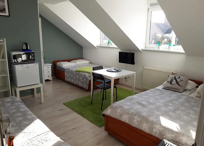 Azalia 32 L Pansiyon