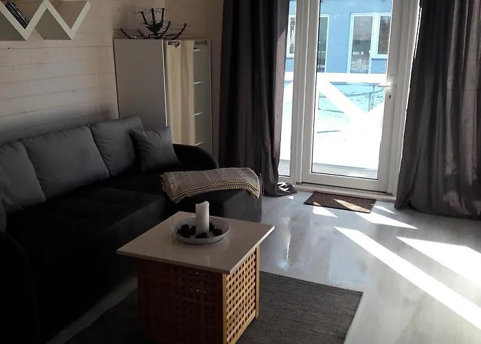 Azalia 32 L Pansiyon Mielno (Koszalin)